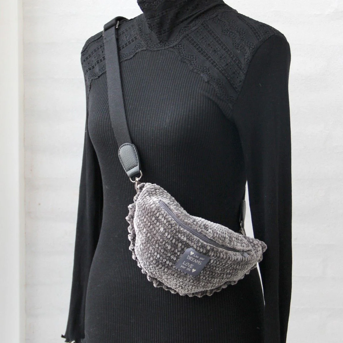 Shoulder Strap in Cotton - Adjustable 85-125 cm (2'9.5"-4'1.2") x 25 mm (0.89") - Image 4