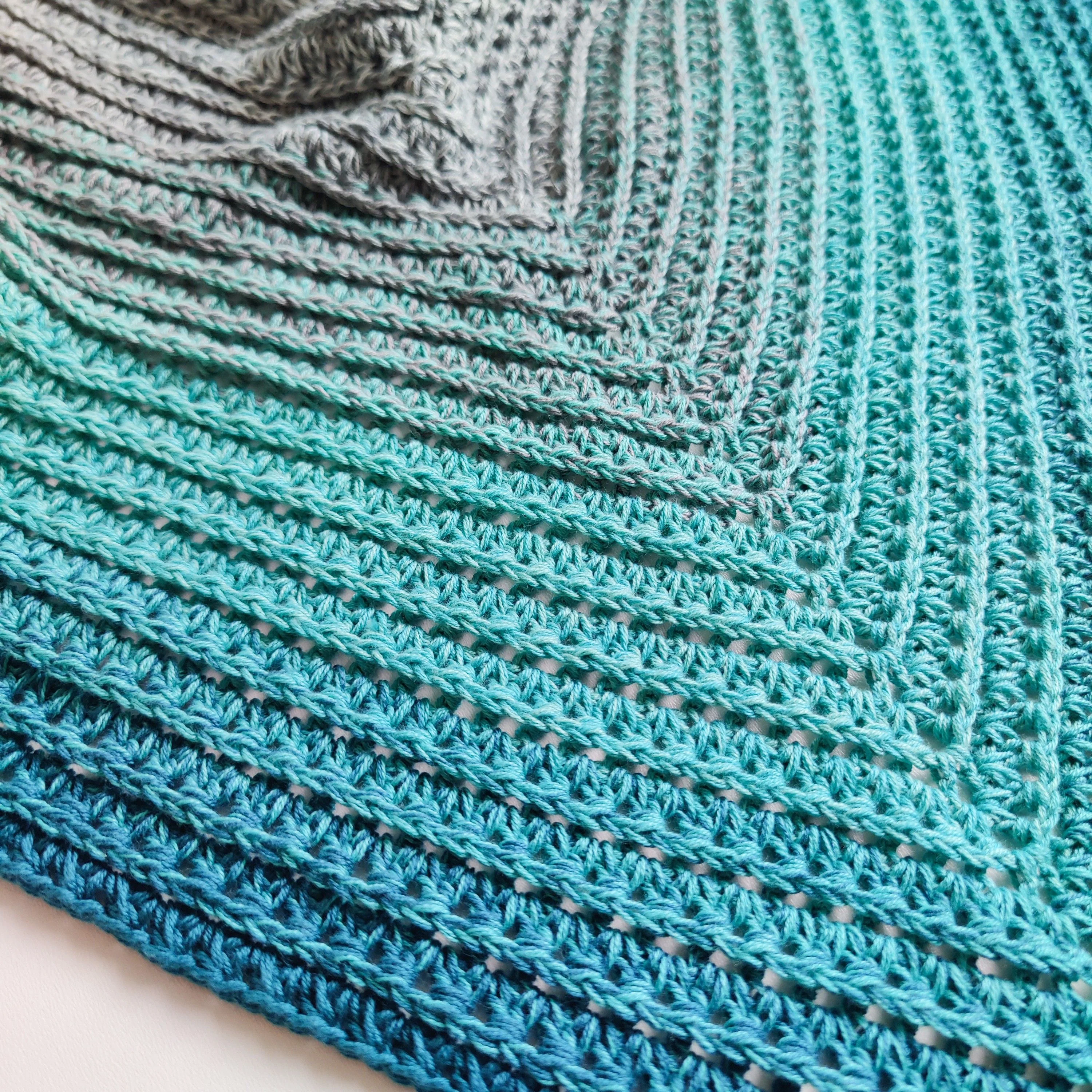 Spring Drops - Shawl - Image 4