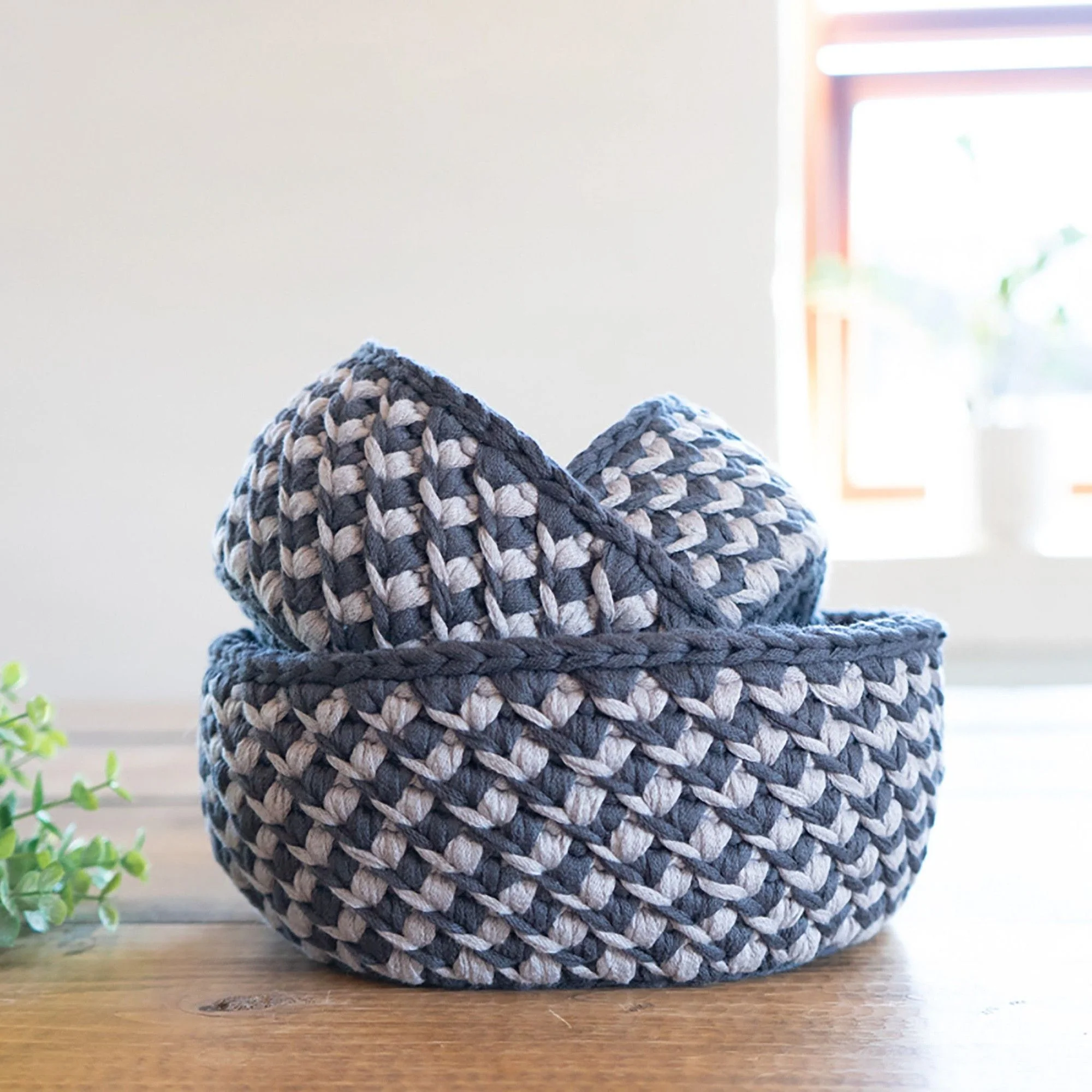 Oblique Lines Stripes - Baskets - Image 3