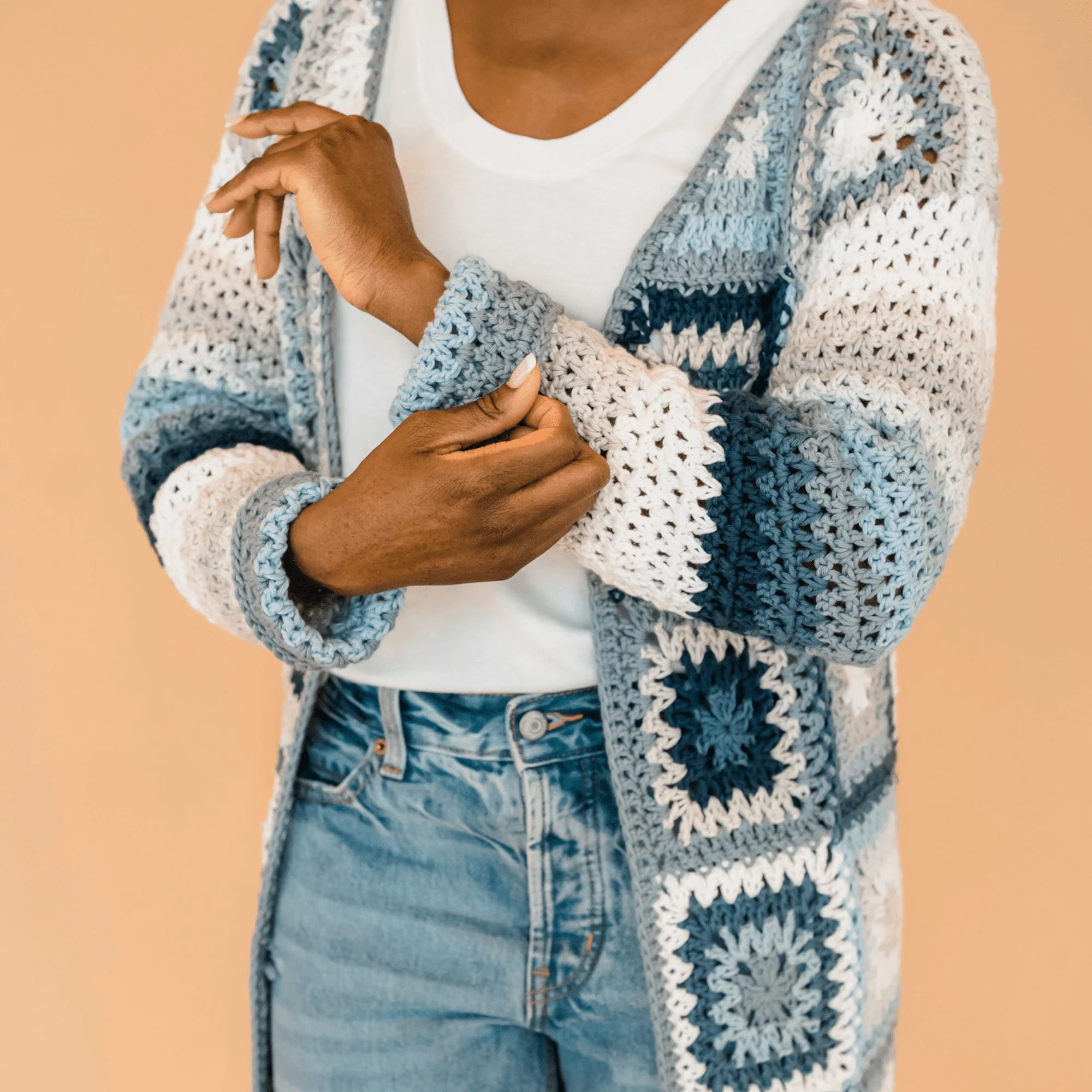 Iris - Cardigan - Image 3