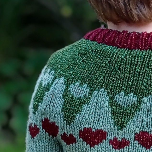 XmasHearts - Children’s Sweater - Image 3