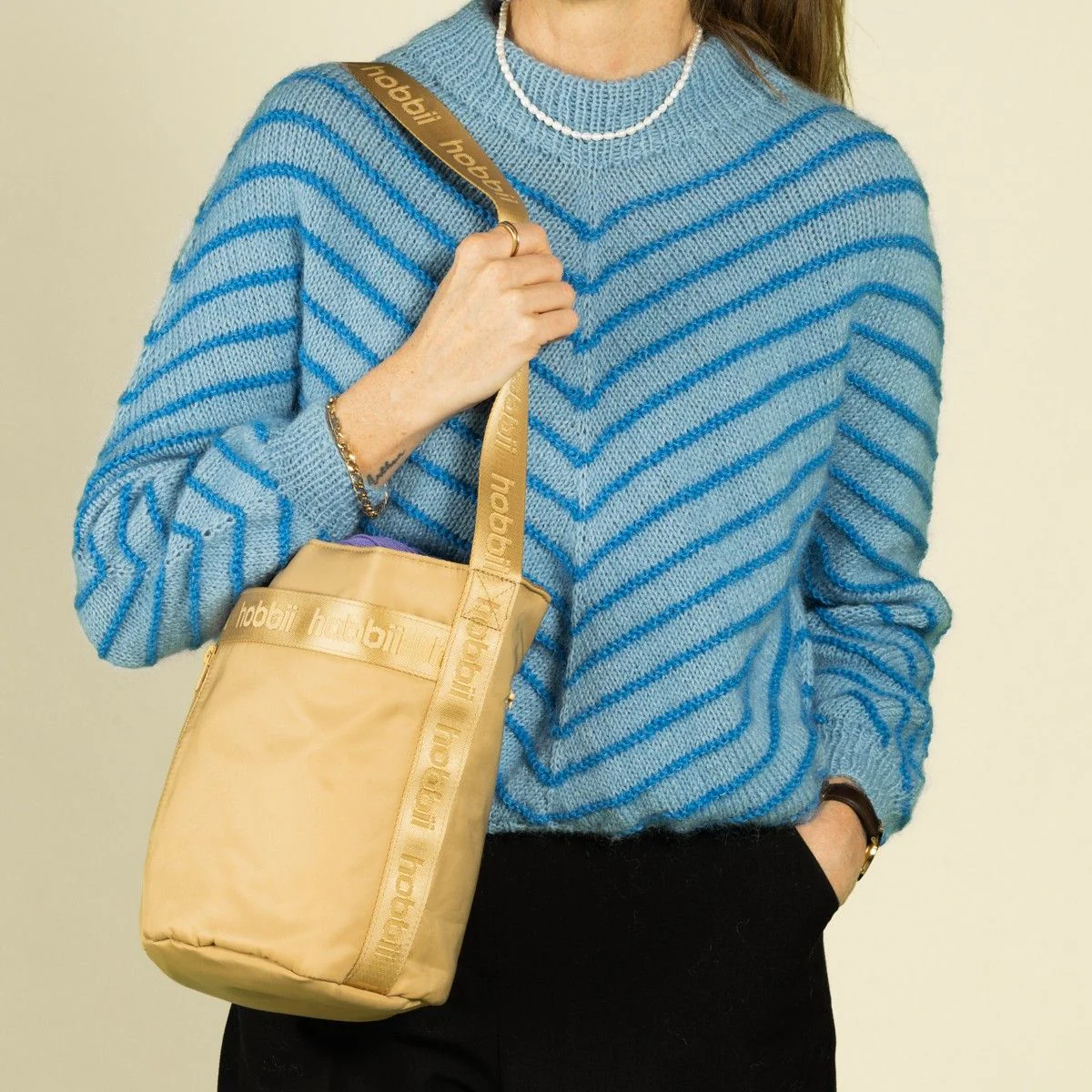 Bucket Bag - Image 9