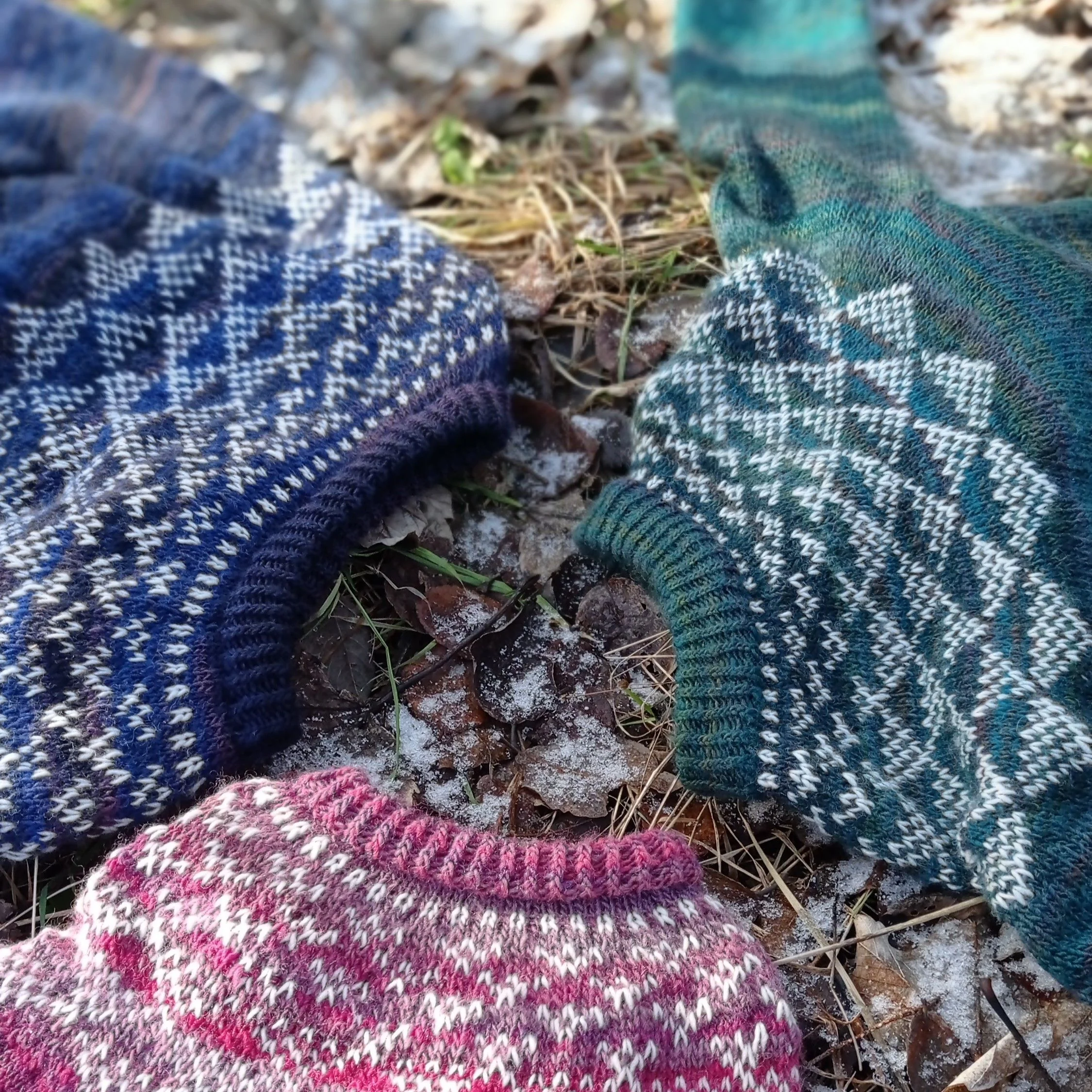 Triangle - Kid sweater - Image 5
