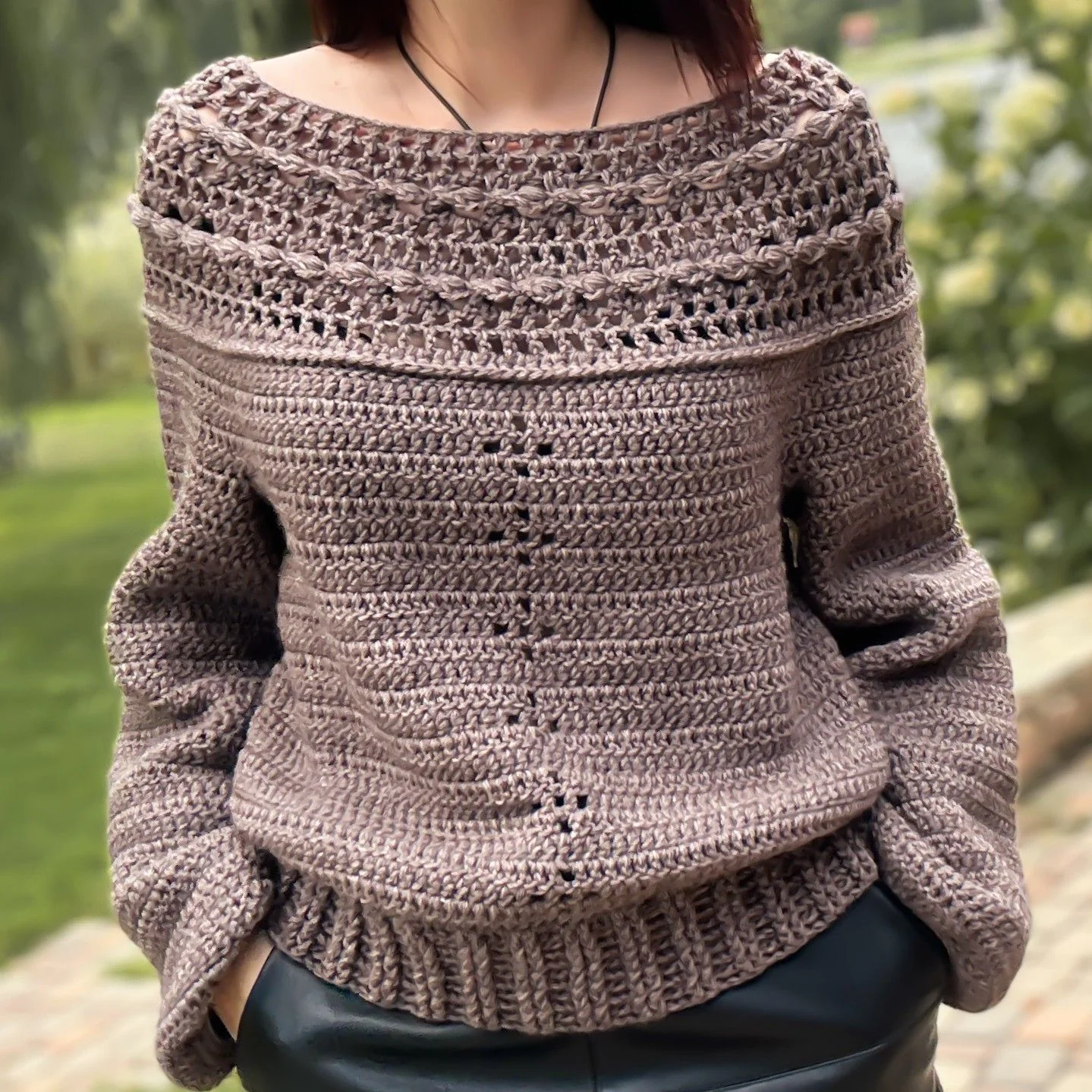 Chantilly - Sweater - Image 3