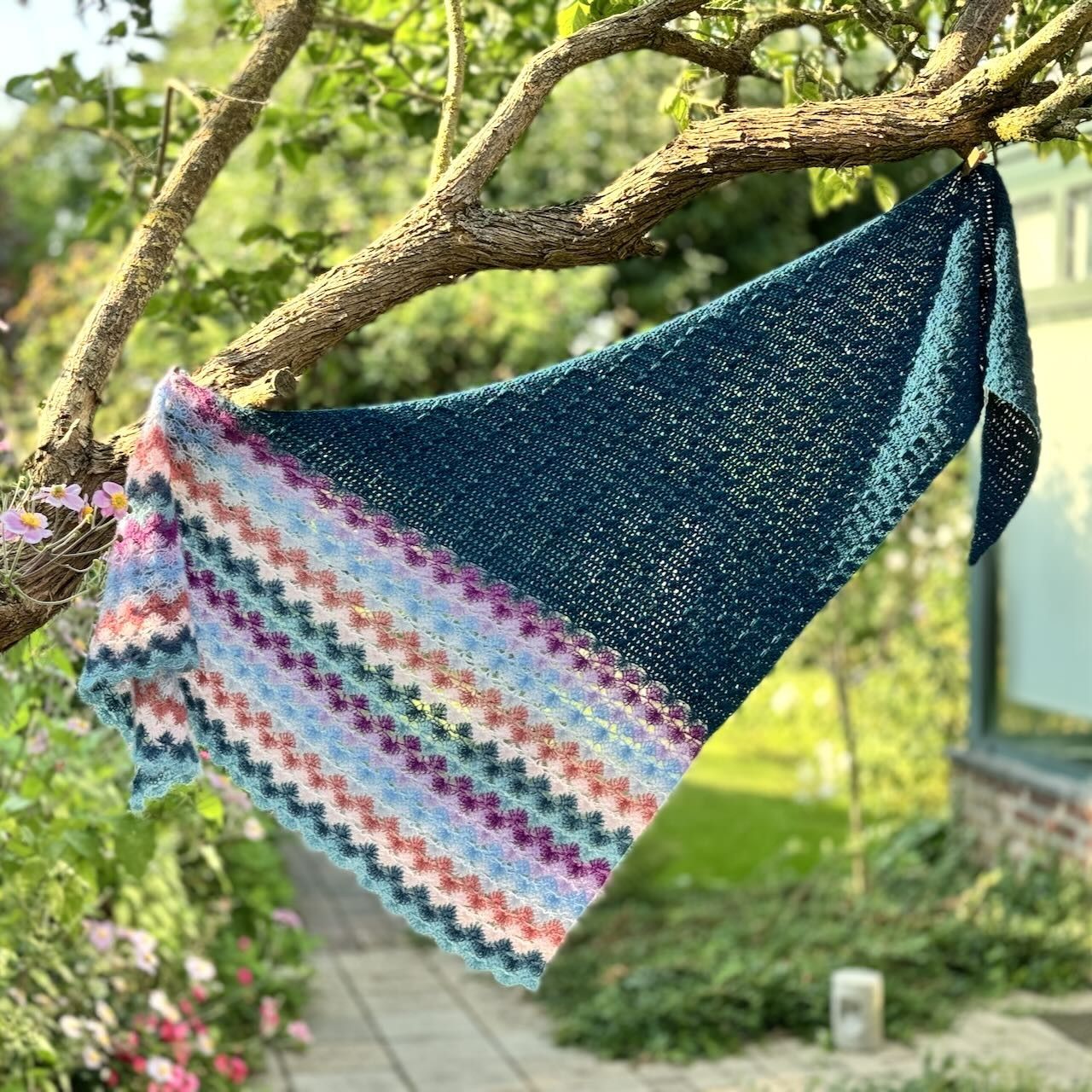 Mixy - Shawl - Image 5