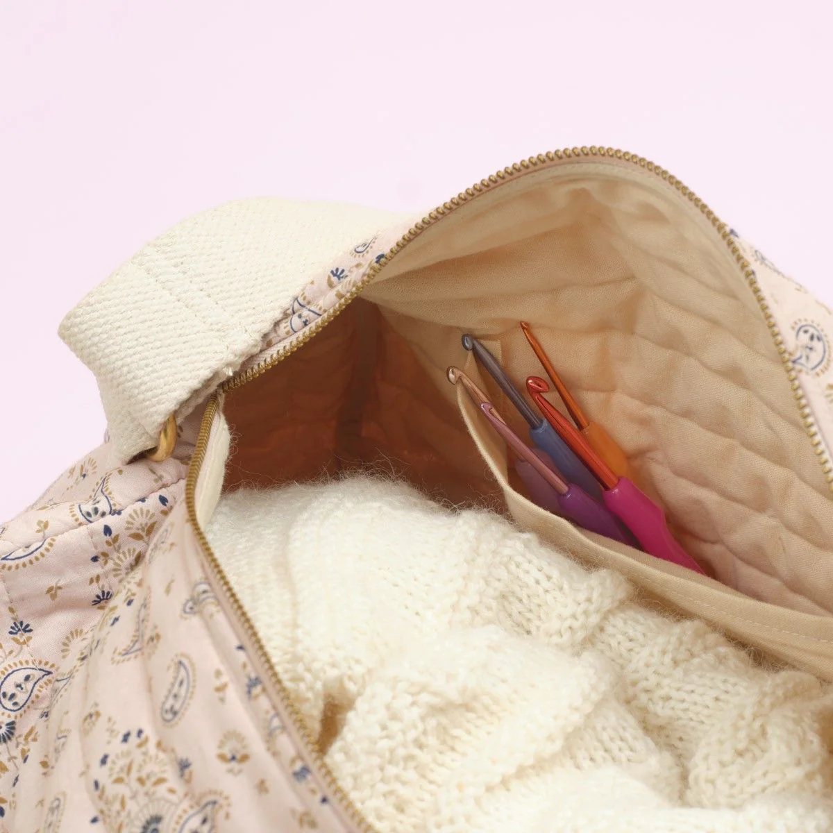 Quilted Yarn Bag - Duffle - Image 4