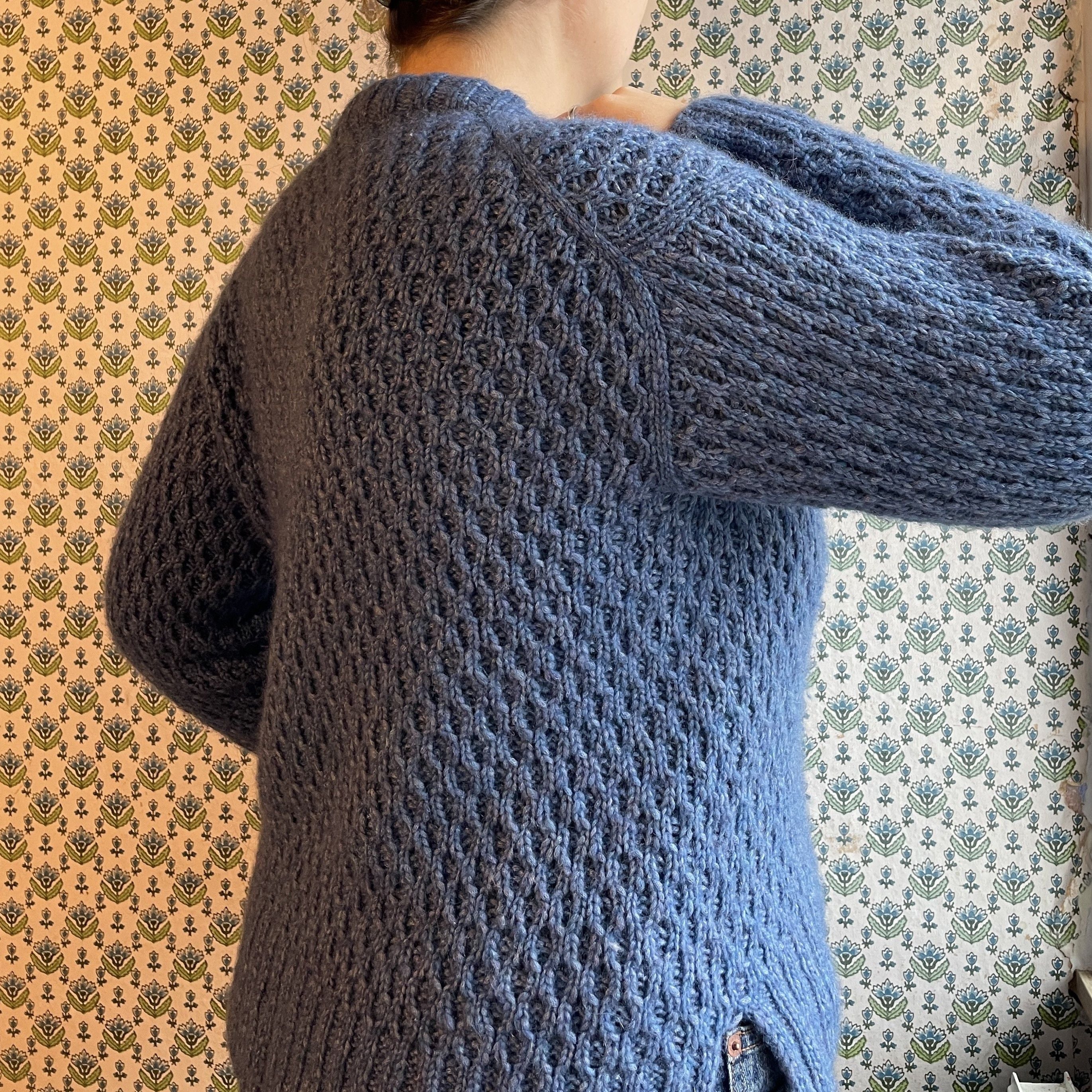 Easy Honeycomb Sweater - Image 3