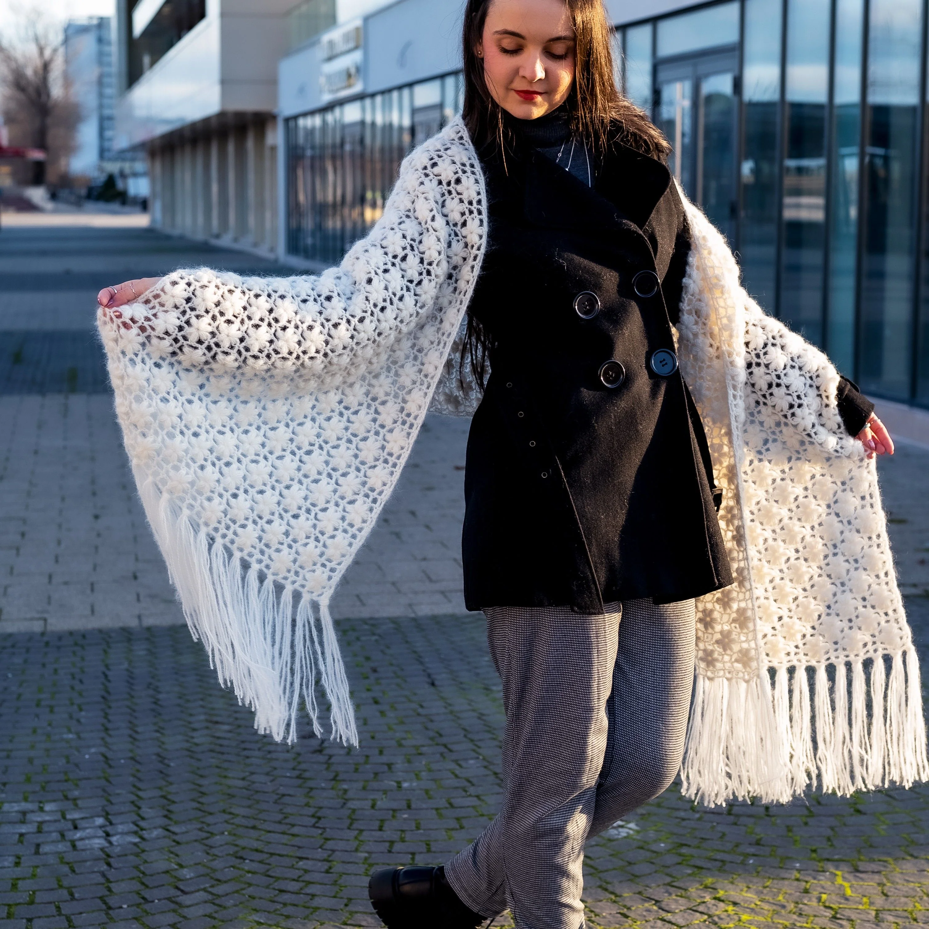 Subnivean - Shawl - Image 4