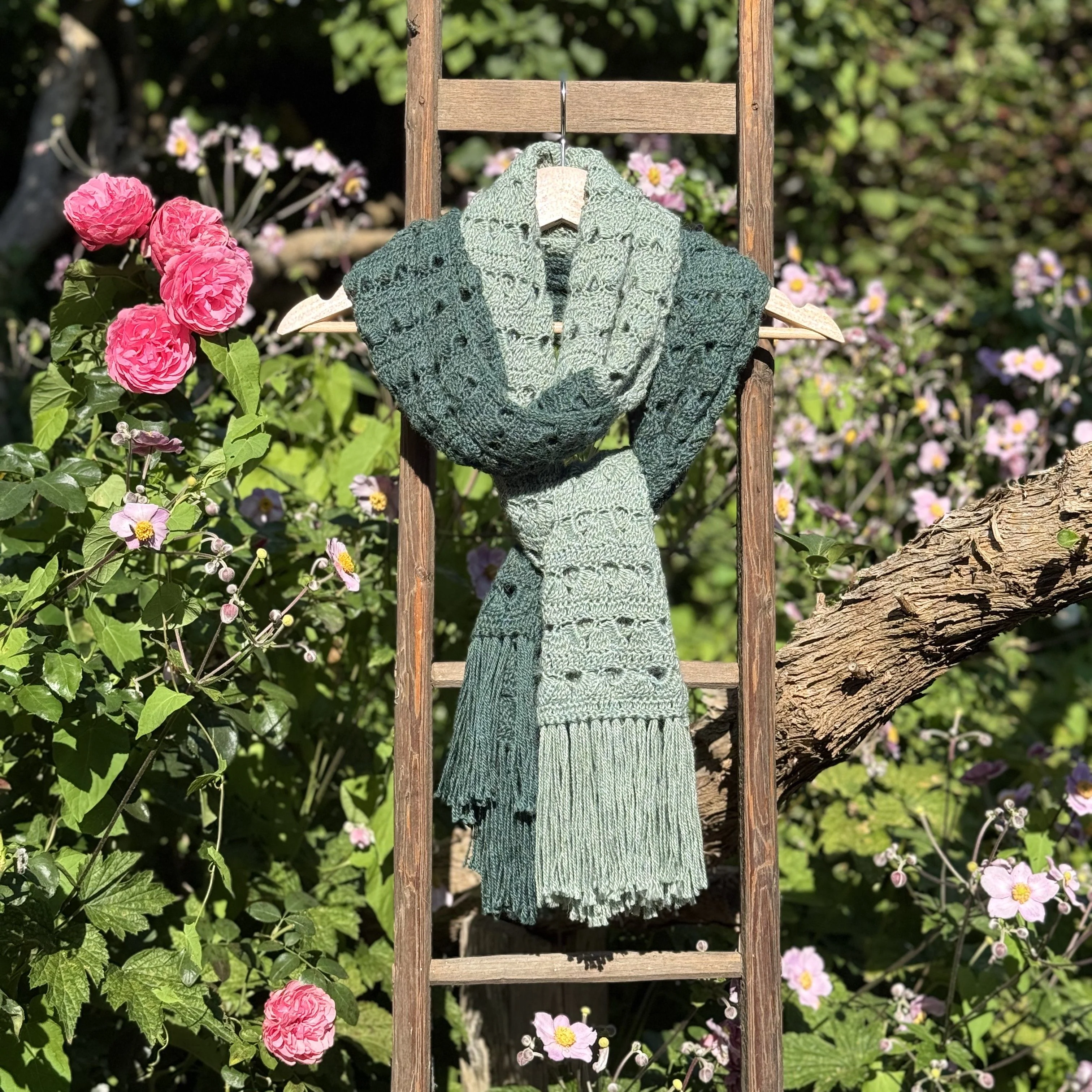 Two Ferns - Scarf - Image 7